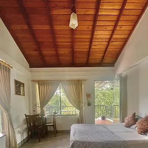 E-stay Hanthana Habitación en casa particular Kandy